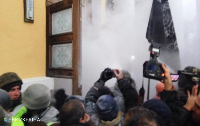 Штурм Октябрьского дворца: назван возможный инициатор