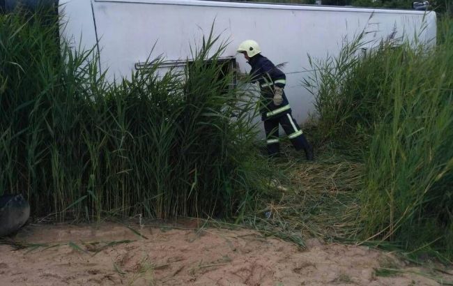 В Ровенской области перевернулся автобус с 53 пассажирами