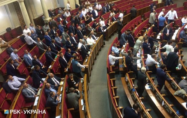 Рада планирует ввести новую модель налогообложения легковых автомобилей