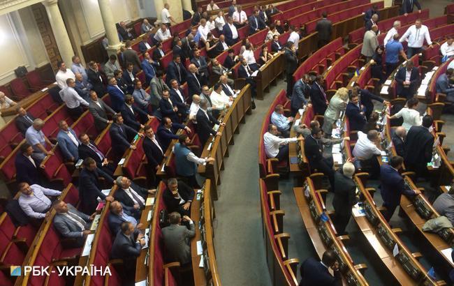 В Верховной раде заявили об увеличении "законодательного спама"