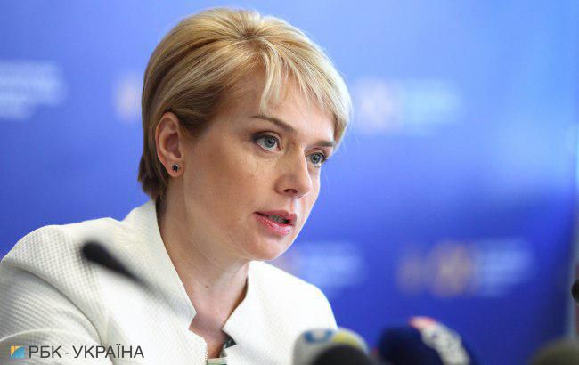 В Минобразования не обещают повышения зарплат для педагогов в следующем году