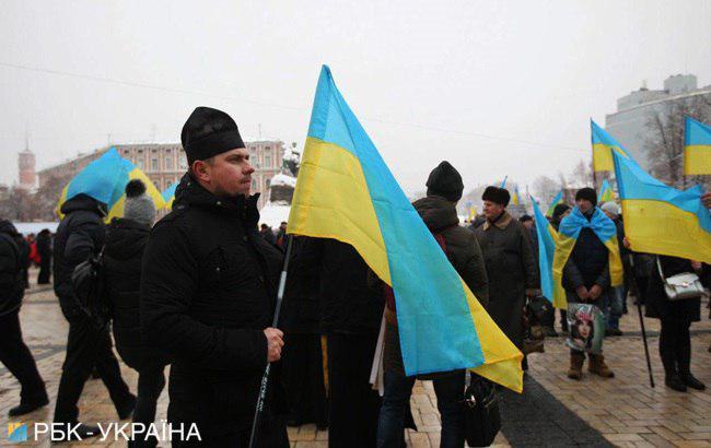 В центре Киева задержали двух человек с оружием