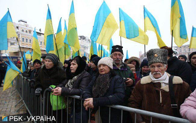 На Софійській площі збираються прихильники автокефалії