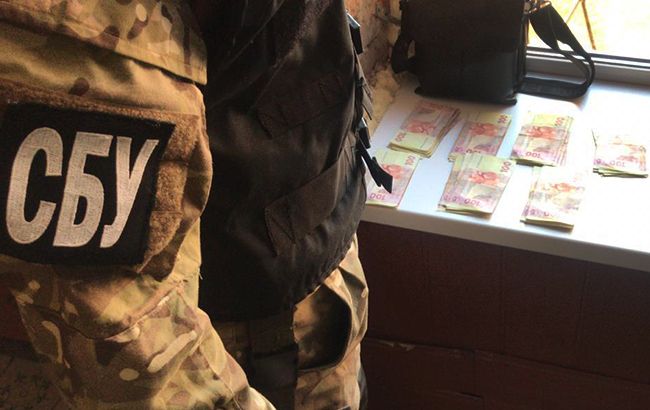 Командира взвода ВСУ задержали на взятке от подчиненного