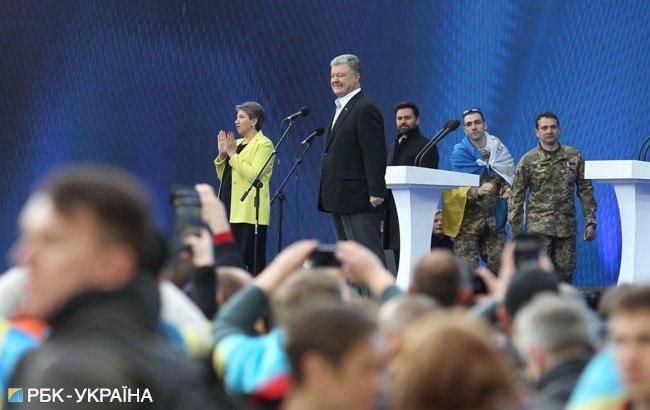 Порошенко приїхав на "Олімпійський"