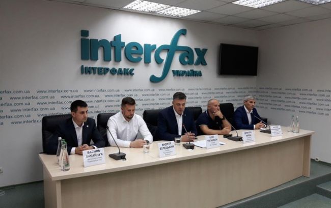 Объединенные силы националистов идут в Раду, чтобы противостоять реваншу