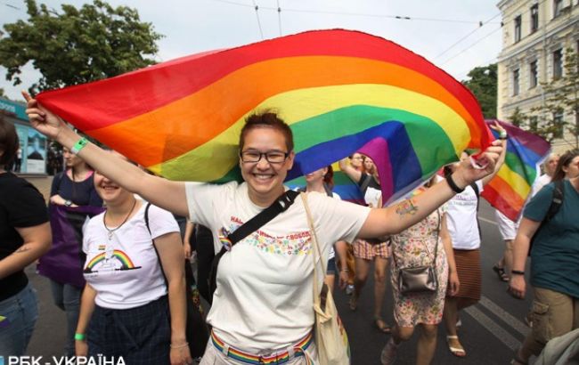 Хрест проти веселки: як у Києві пройшов Марш рівності