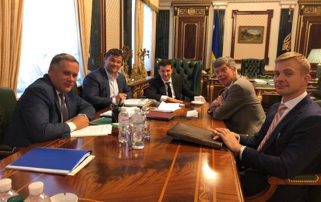 Зеленский встретился с поверенным по делам США Тейлором