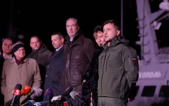 Зеленский сообщил, сколько времени нужно на ремонт украинских кораблей