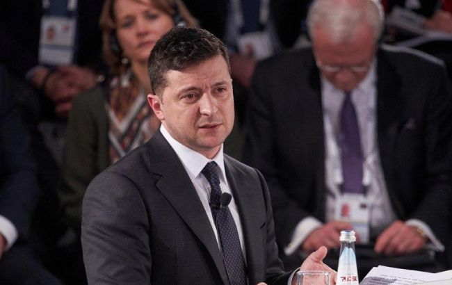 Зеленский о встрече с Трампом: готов принять его быстрее, чем он меня