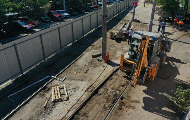 В Украине впервые переносом трамвайных путей займется частная строительная компания