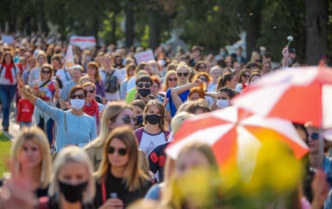"Марш героев", военная техника и задержания: 36-й день протестов в Беларуси