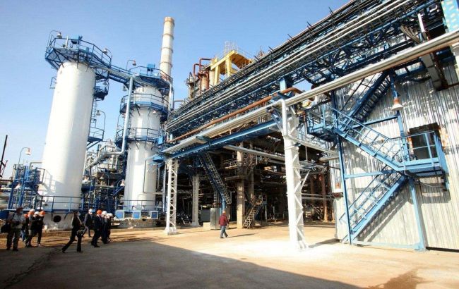 Ракетные удары по Кременчугу: враг обстрелял НПЗ и другие объекты инфраструктуры