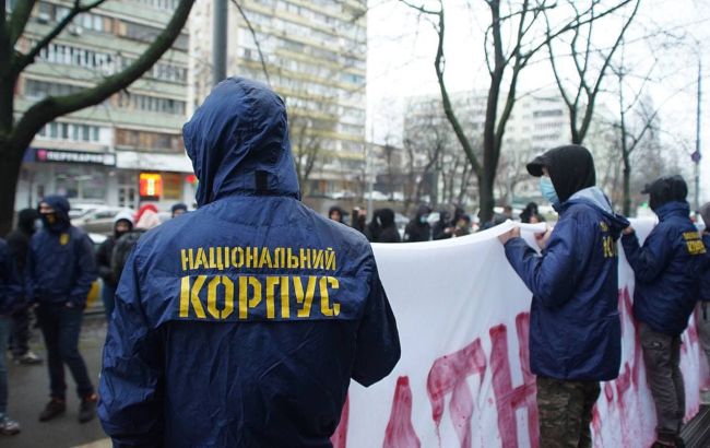 Нацкорпус требует закрыть заправки Glusсo