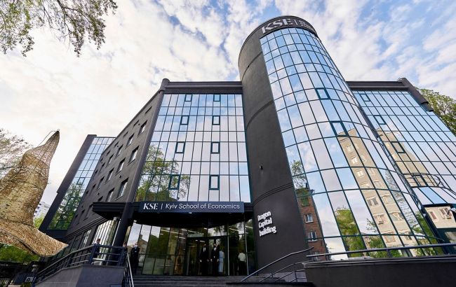 "Новая почта" инвестировала 6 млн грн в Киевскую школу экономики