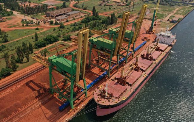 Работники Николаевского глиноземного завода обратились к Зеленскому: в чем причина