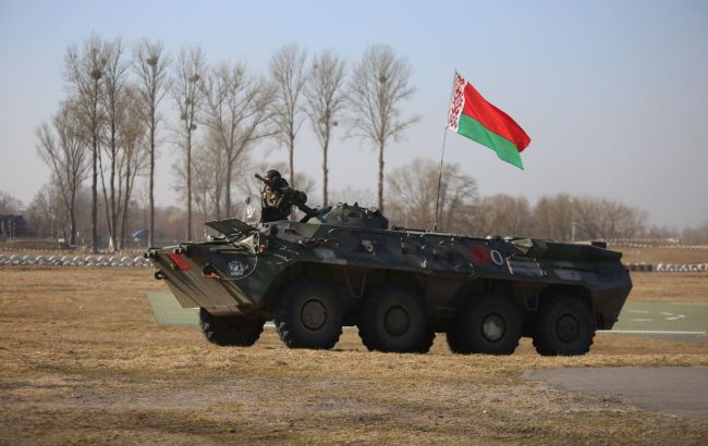 Беларусь заявила об отводе войск от границ Украины