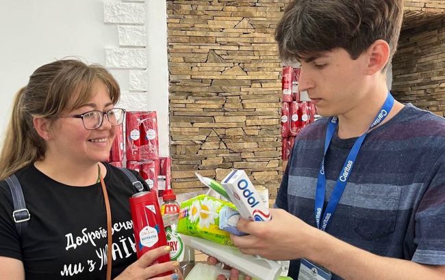 Постраждалі від війни на сході та півдні України отримують гумдопомогу від "АТБ" і Procter & Gamble