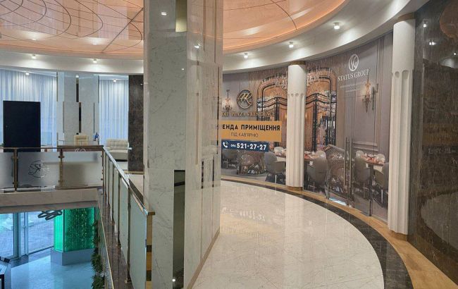 В ЖК "Podil Plaza & Residence" продається нежитлове приміщення вільного простору