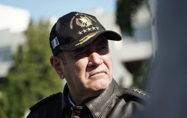 Президент Гватемалы прибыл в Украину: уже посетил Бучу, Ирпень и Бородянку