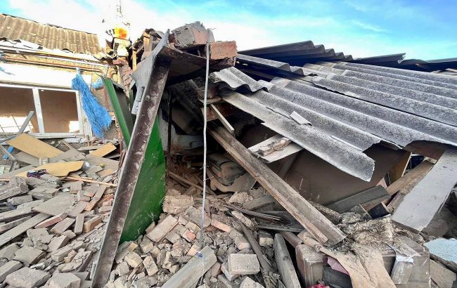 Окупанти обстріляли два райони Дніпропетровської області з важкої артилерії