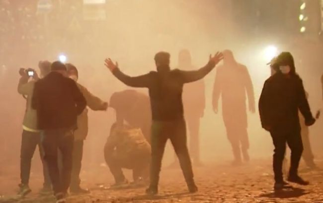 Протести у Тбілісі: мітингарів відтиснули від парламенту, почалися затримання