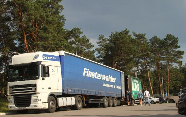 "Динамо" отправило очередной гуманитарный груз в Днепр