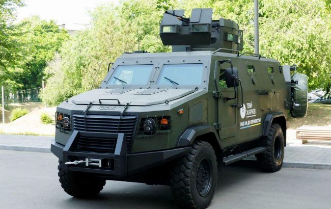 ДТЭК помог приобрести бронеавтомобиль для харьковских спецназовцев
