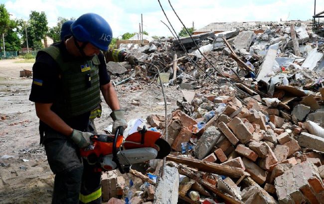 В Оріхові кількість жертв авіаудару РФ зросла до 7 осіб. Рятувальні роботи завершені