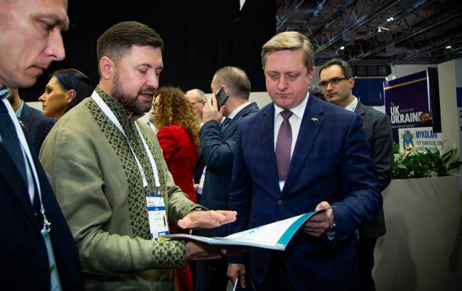 У Варшаві презентували проект відновлення Маріуполя - Mariupol Reborn