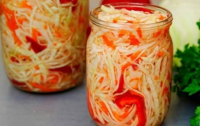 Український суперфуд. Як приготувати квашену капусту швидкого посолу