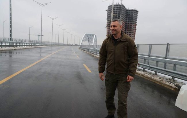 Подільсько-Воскресенський міст відтепер відкритий для пасажирського транспорту, - Кличко