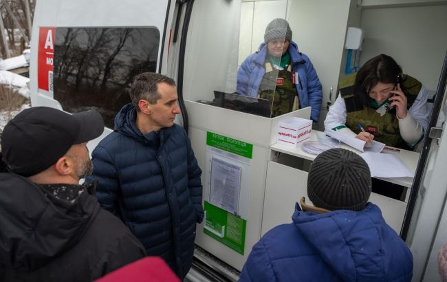 Доставляє ліки у 80 населених пунктів. В Україні запрацювала перша мобільна аптека