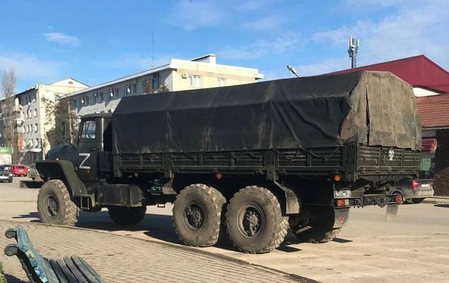 Партизани виявили стоянку техніки РФ у Сімферопольському районі (фото, відео)