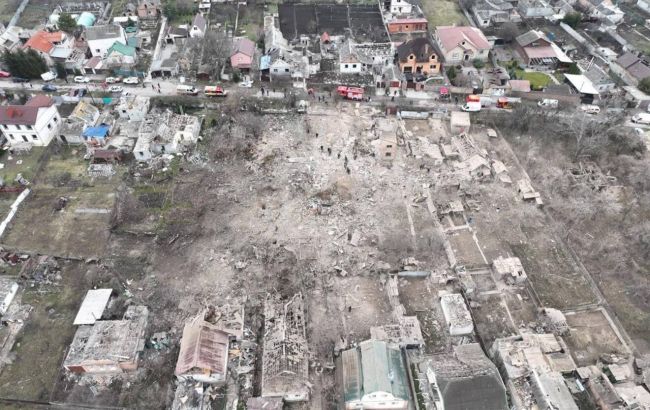 У Запоріжжі внаслідок ракетної атаки РФ є загиблий, поранені та зниклі безвісти