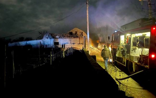 Понад десять поранених та руйнування: ДСНС показала наслідки ударів РФ в Миколаївській області