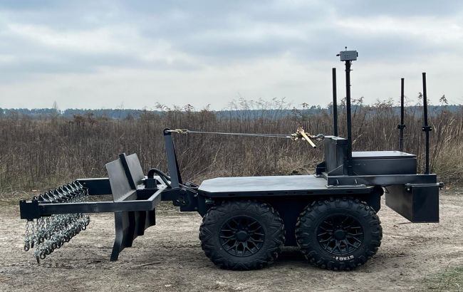 Працює дистанційно, оснащений камерою. Федоров розповів про новий комплекс розмінування