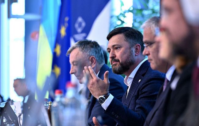 У Брюсселі презентували план відродження Маріуполя - Mariupol Reborn