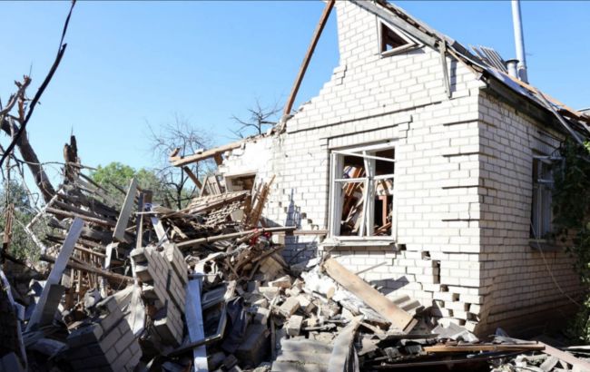 Самый большой удар с 2022 года. РФ сбросила 4 КАБа по Дергачам под Харьковом