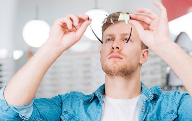 Чи може зір погіршитися після лазерної корекції? Є люди, яким вона суворо не підходить