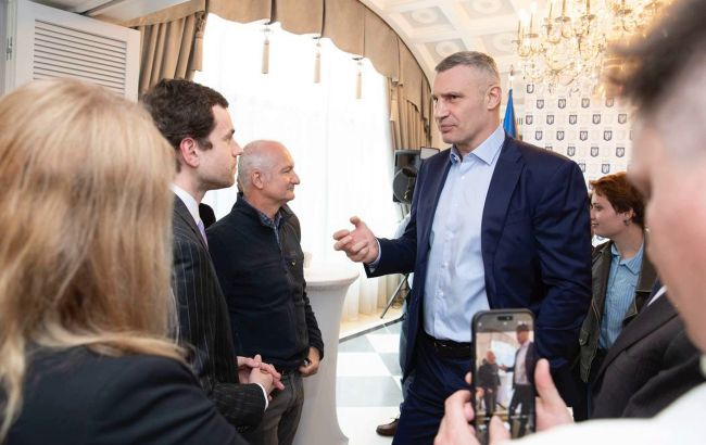 Кличко провел встречу с представителями дипкорпуса в Украине