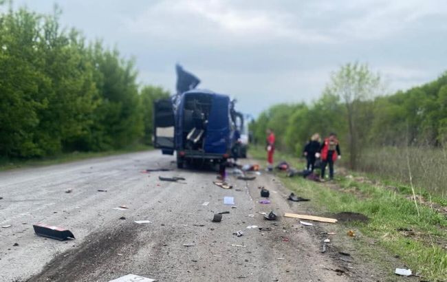 "Черная суббота": на Сумщине объявлен траур из-за удара РФ по эвакуационному автобусу