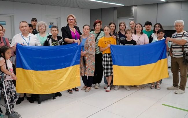 Україна провела спецоперацію з евакуації громадян із Ірану: подробиці