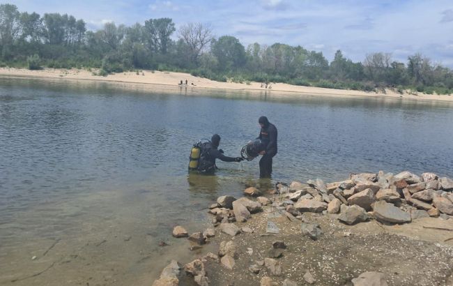 У річці в Запоріжжі знайшли небезпечний уламок дрона "Шахед" (фото)