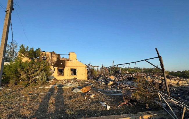 Росія скинула ФАБ на Краматорськ: стало відомо, що потрапило під обстріл (фото)