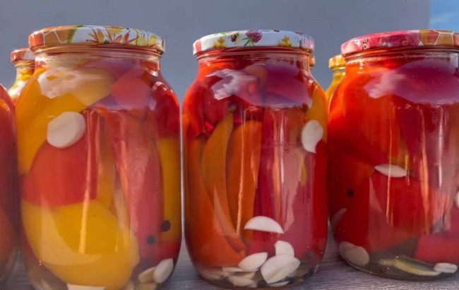 Маринованные перцы без масла: быстрый рецепт на зиму