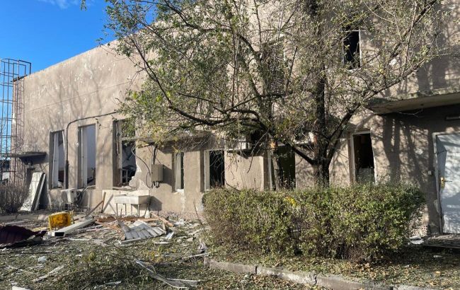 Росія намагається зупинити логістику України: ворог вдарив по портах та залізниці