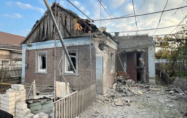 Херсон під масованим ударом. Місто у вогні, багато поранених, серед них - діти (фото)