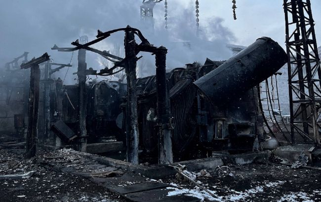 В Одессе атакой сильно изуродован энергообъект (фото)