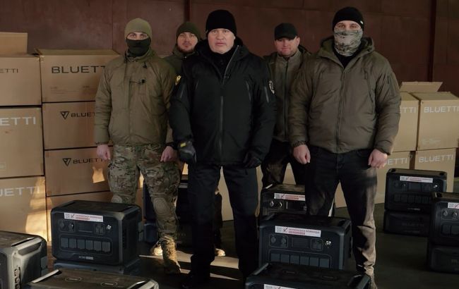 Розвідники ГУР отримали велику партію зарядних станцій від "Української команди", - Палатний